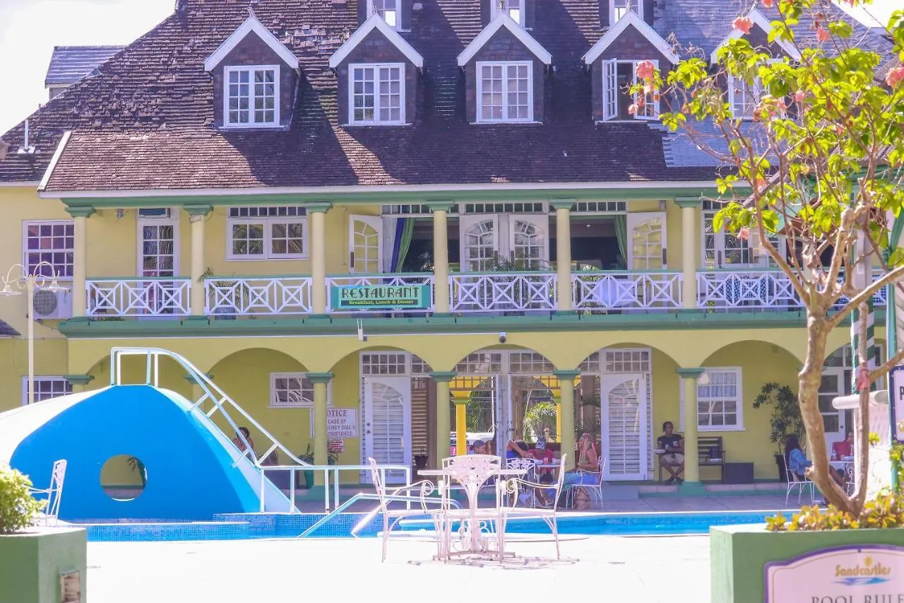 Clearwater Studio @ Sandcastles Ocho Rios